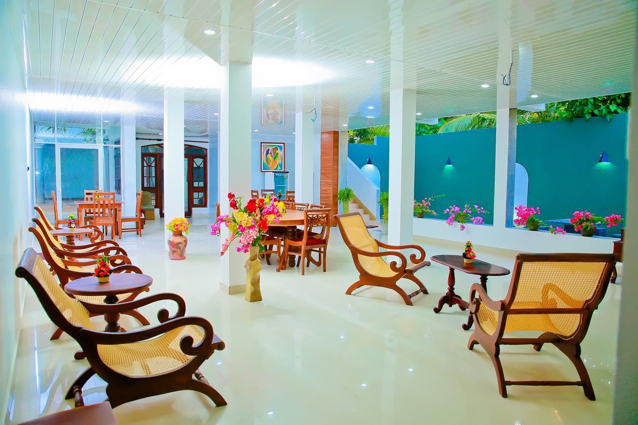 Prince Beach Hotel Бентота Екстериор снимка