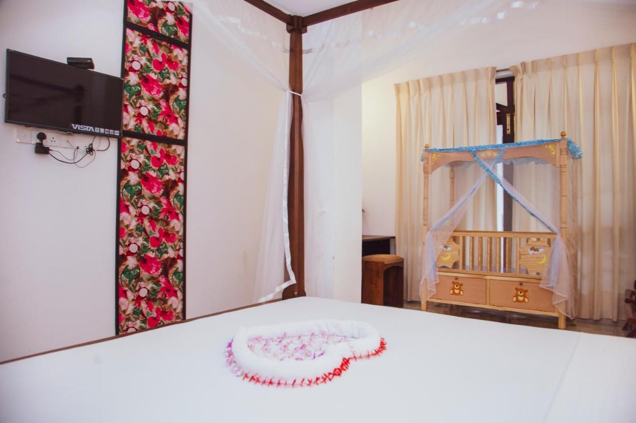 Prince Beach Hotel Бентота Екстериор снимка