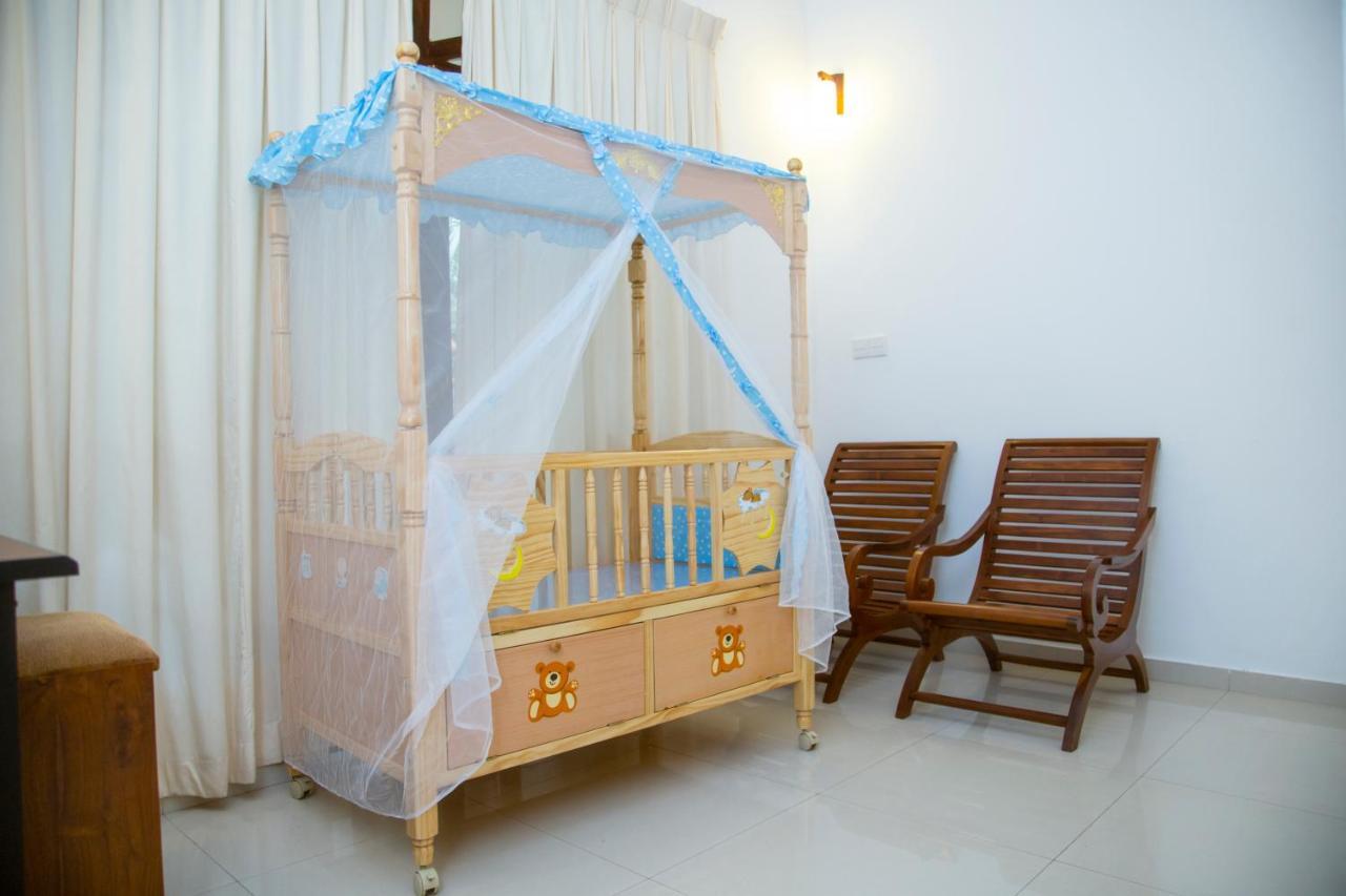 Prince Beach Hotel Бентота Екстериор снимка